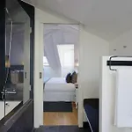 아파트 Luxus Santa Catarina 리스본